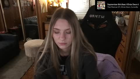 Snapshot of incognitoqueen chatting on January 2025 08:09:01 AM Carter online show from January 2025 08:09:01 AM