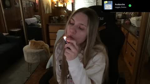 Snapshot of incognitoqueen chatting on February 2025 05:37:01 AM Carter online show from February 2025 05:37:01 AM