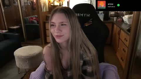 Snapshot of incognitoqueen chatting on February 2025 10:49:02 AM Carter online show from February 2025 10:49:02 AM