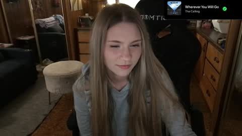 Snapshot of incognitoqueen chatting on February 2025 04:01:01 AM Carter online show from February 2025 04:01:01 AM