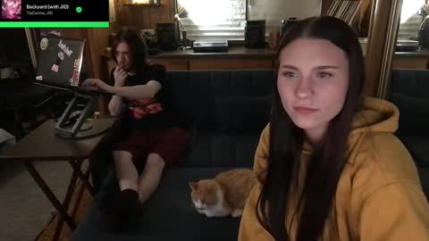 Snapshot of incognitoqueen chatting on September 2025 04:13:02 AM Carter online show from September 2025 04:13:02 AM