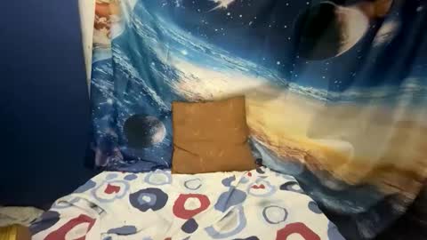 incredulous1708 online show from October 2025 02:36:02 AM