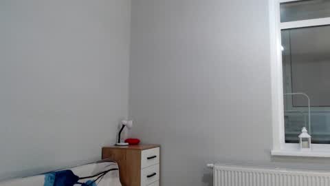 Snapshot of increible_della chatting on December 2024 06:28:02 PM Della online show from December 2024 06:28:02 PM