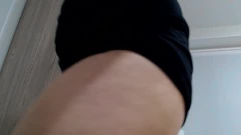 Snapshot of increible_della chatting on October 2025 05:03:01 PM Della online show from October 2025 05:03:01 PM