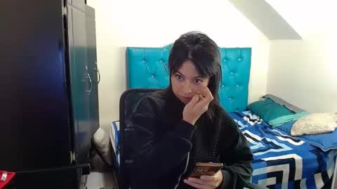 Snapshot of incubus_couple1 chatting on December 2024 10:33:02 AM incubus_couple1 online show from December 2024 10:33:02 AM