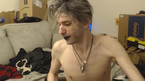 Snapshot of incubussy_x chatting on January 2025 10:20:02 AM Incubussy X online show from January 2025 10:20:02 AM
