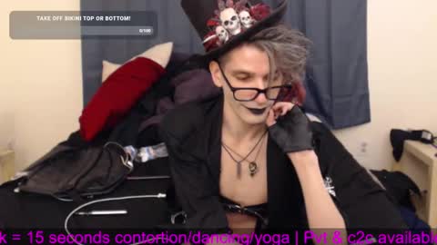 Snapshot of incubussy_x chatting on January 2025 08:34:02 AM Incubussy X online show from January 2025 08:34:02 AM