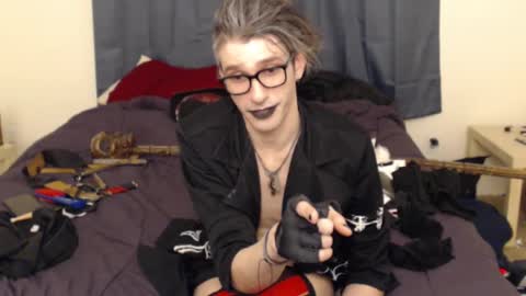 Snapshot of incubussy_x chatting on February 2025 10:42:02 AM Incubussy X online show from February 2025 10:42:02 AM