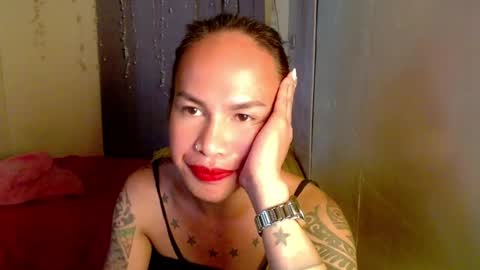 Snapshot of indaypakay_ts chatting on December 2024 11:50:02 AM Pakay online show from December 2024 11:50:02 AM