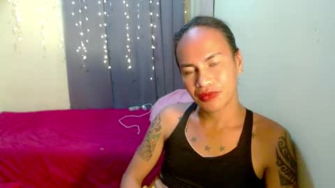 Snapshot of indaypakay_ts chatting on December 2024 05:58:01 AM Pakay online show from December 2024 05:58:01 AM