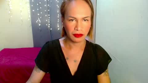 Snapshot of indaypakay_ts chatting on December 2024 09:59:02 AM Pakay online show from December 2024 09:59:02 AM