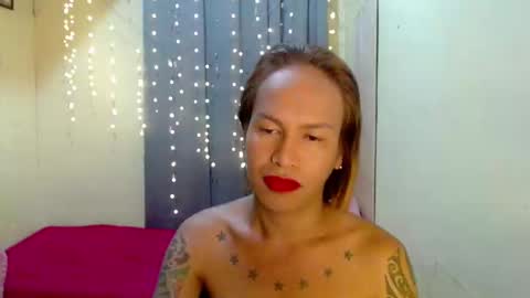 Snapshot of indaypakay_ts chatting on January 2025 06:52:02 AM Pakay online show from January 2025 06:52:02 AM