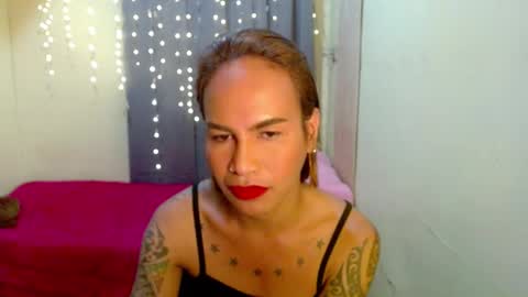 Snapshot of indaypakay_ts chatting on January 2025 09:04:02 AM Pakay online show from January 2025 09:04:02 AM
