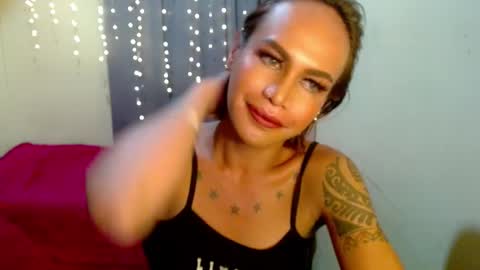 Snapshot of indaypakay_ts chatting on January 2025 06:31:02 AM Pakay online show from January 2025 06:31:02 AM