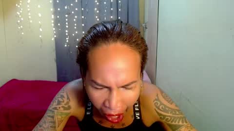 Snapshot of indaypakay_ts chatting on January 2025 07:39:02 AM Pakay online show from January 2025 07:39:02 AM