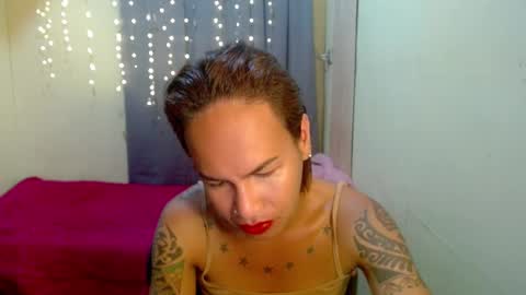Snapshot of indaypakay_ts chatting on February 2025 07:20:01 AM Pakay online show from February 2025 07:20:01 AM