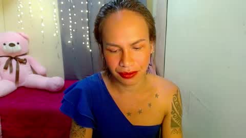 Snapshot of indaypakay_ts chatting on February 2025 06:13:02 AM Pakay online show from February 2025 06:13:02 AM