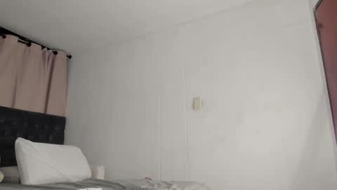 Snapshot of independent_project chatting on February 2025 02:34:02 PM Jacobo online show from February 2025 02:34:02 PM