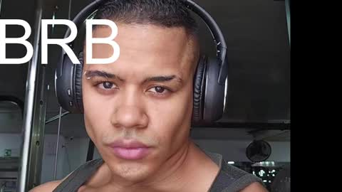 Snapshot of independent_project chatting on February 2025 11:05:02 AM Jacobo online show from February 2025 11:05:02 AM