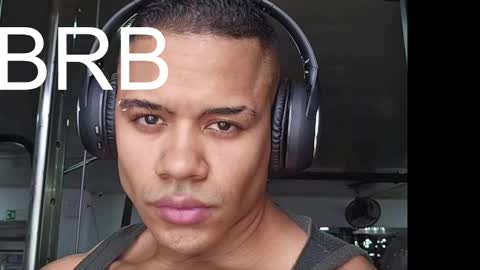 Snapshot of independent_project chatting on February 2025 03:54:01 AM Jacobo online show from February 2025 03:54:01 AM