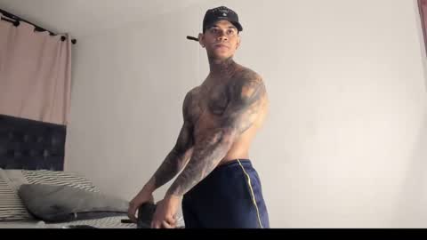 Snapshot of independent_project chatting on February 2025 02:48:02 AM Jacobo online show from February 2025 02:48:02 AM