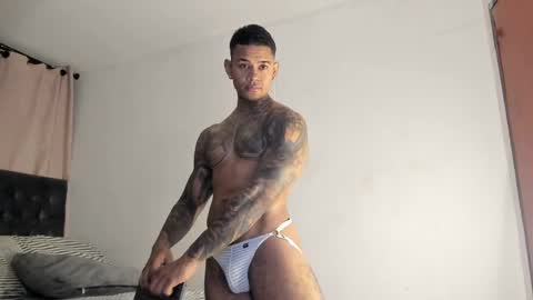 Snapshot of independent_project chatting on February 2025 12:32:01 AM Jacobo online show from February 2025 12:32:01 AM