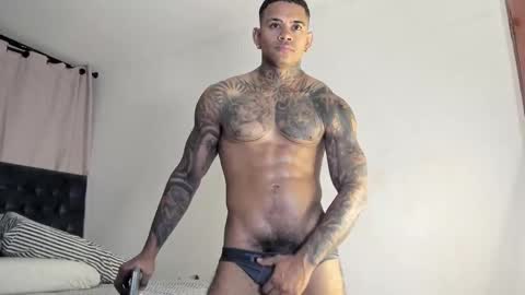 Snapshot of independent_project chatting on March 2025 03:13:02 AM Jacobo online show from March 2025 03:13:02 AM