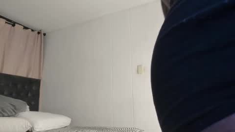 Snapshot of independent_project chatting on March 2025 06:44:01 AM Jacobo online show from March 2025 06:44:01 AM