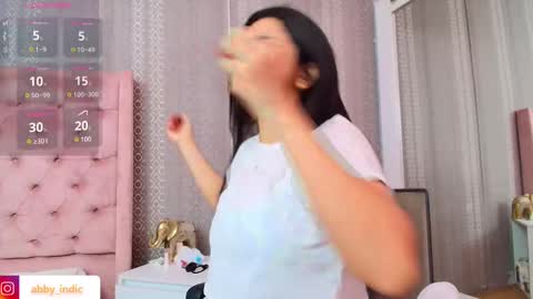 Snapshot of indi_catalina chatting on February 2025 12:24:01 PM Indi Catalina online show from February 2025 12:24:01 PM