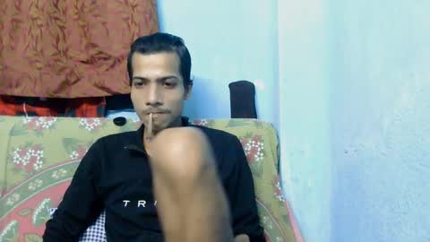 Snapshot of indian_bengali_boy chatting on September 2025 07:46:02 PM Suman Leo online show from September 2025 07:46:02 PM