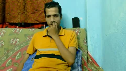 Snapshot of indian_bengali_boy chatting on September 2025 07:57:02 PM Suman Leo online show from September 2025 07:57:02 PM