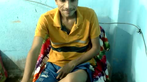 Snapshot of indian_bengali_boy chatting on October 2025 02:48:01 PM Suman Leo online show from October 2025 02:48:01 PM