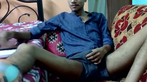 Snapshot of indian_bengali_boy chatting on October 2025 07:30:02 PM Suman Leo online show from October 2025 07:30:02 PM
