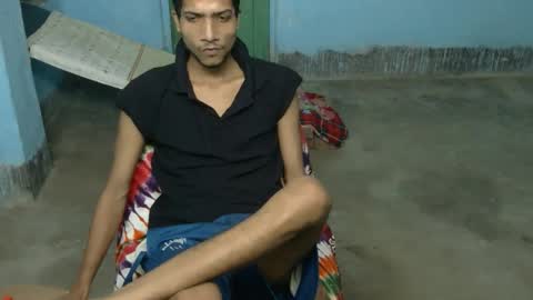 Snapshot of indian_bengali_boy chatting on November 2025 06:31:01 PM Suman Leo online show from November 2025 06:31:01 PM
