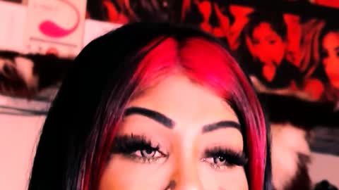 Bella Ambrosia online show from November 2025 07:02:02 PM