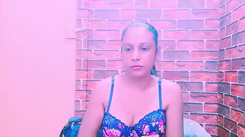 Snapshot of indian_spice_girl chatting on April 2026 06:36:01 AM indian_spice_girl online show from April 2026 06:36:01 AM