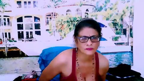 Snapshot of indianallure chatting on January 2025 01:13:02 PM Femiez online show from January 2025 01:13:02 PM