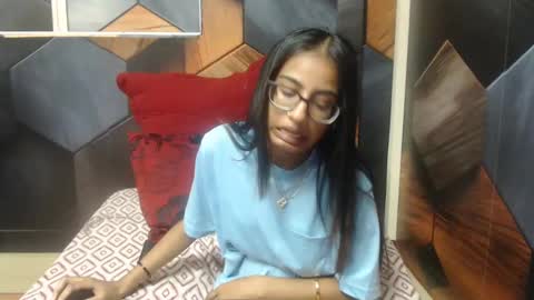 Armani online show from January 2025 01:18:02 PM