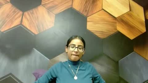 Armani online show from January 2025 11:17:01 AM