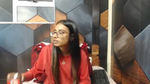 Armani online show from January 2025 11:06:02 AM