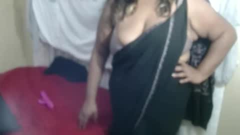 Snapshot of indianass38dd chatting on January 2026 11:18:01 PM indianass38dd online show from January 2026 11:18:01 PM