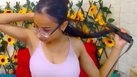 Snapshot of indianbootylicious1 chatting on December 2025 05:34:02 AM nala online show from December 2025 05:34:02 AM