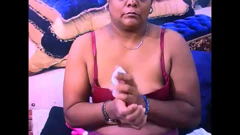 Snapshot of indiancherrypie chatting on February 2026 05:28:02 AM indiancherrypie online show from February 2026 05:28:02 AM