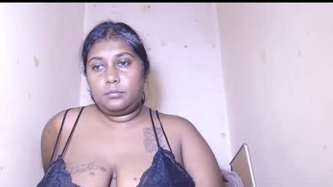 Snapshot of indiancoco chatting on February 2026 06:15:01 PM candice online show from February 2026 06:15:01 PM