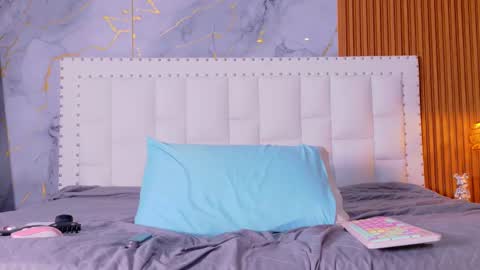 Snapshot of indiancutiie chatting on September 2025 07:40:02 PM LITTLE AINHOA online show from September 2025 07:40:02 PM