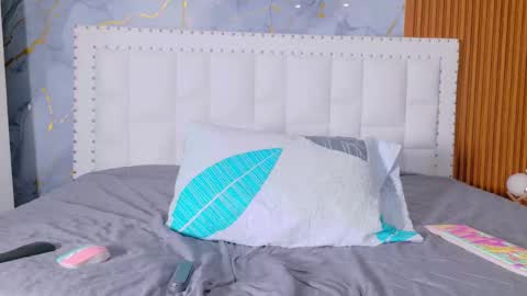 Snapshot of indiancutiie chatting on October 2025 07:22:01 PM LITTLE AINHOA online show from October 2025 07:22:01 PM