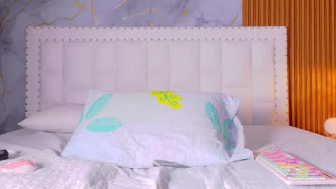 Snapshot of indiancutiie chatting on October 2025 07:38:02 PM LITTLE AINHOA online show from October 2025 07:38:02 PM