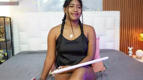 LITTLE AINHOA  online show from May 2026 08:05:02 PM