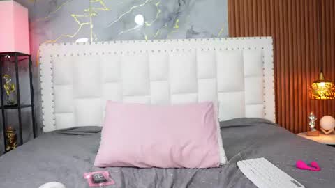 LITTLE AINHOA  online show from June 2026 07:46:01 PM