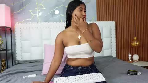 LITTLE AINHOA  online show from June 2026 07:49:01 PM